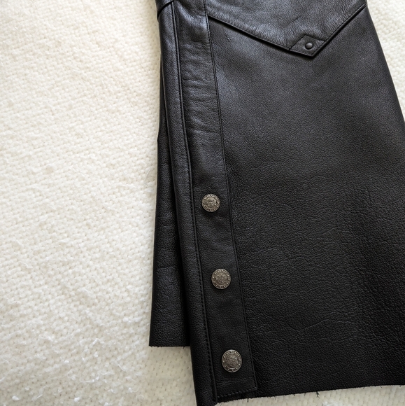 Harley Davidson Woman's Medium Leather Chaps - Picture 10 of 14